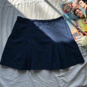 Blue Fila tennis skirt. Reminds me of Zoe Kravitz in High Fidelity. ✨